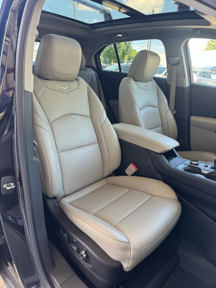Cadillac XT4 AWD 4dr Premium Luxury 2019