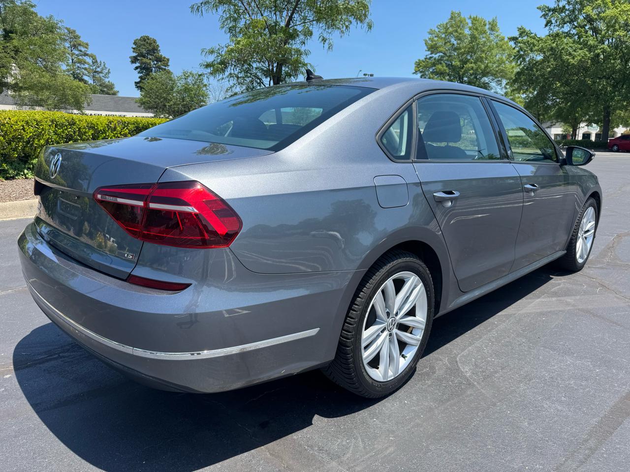 Volkswagen Passat 2.0T Wolfsburg Edition Auto 2019
