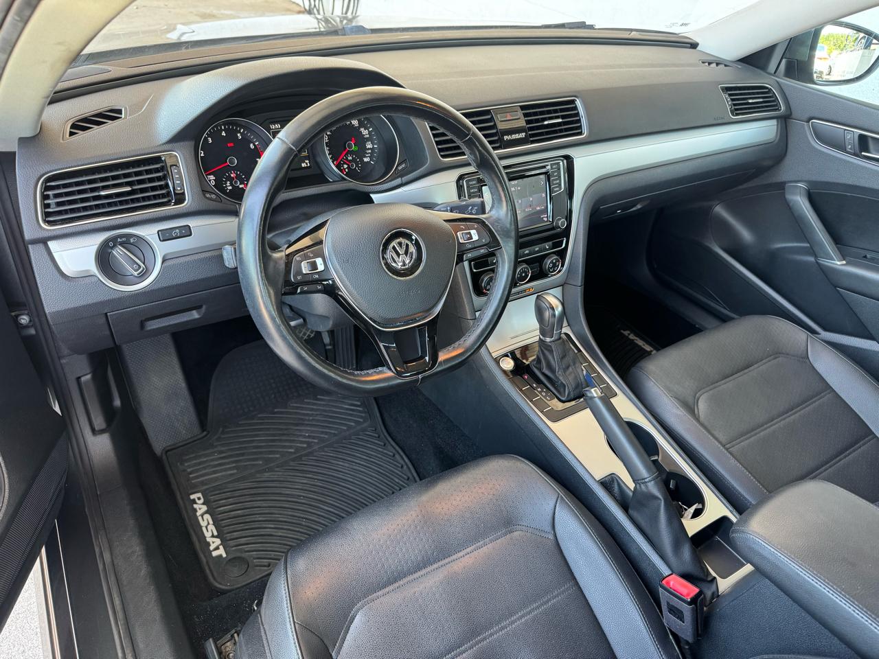 Volkswagen Passat 2.0T Wolfsburg Edition Auto 2019