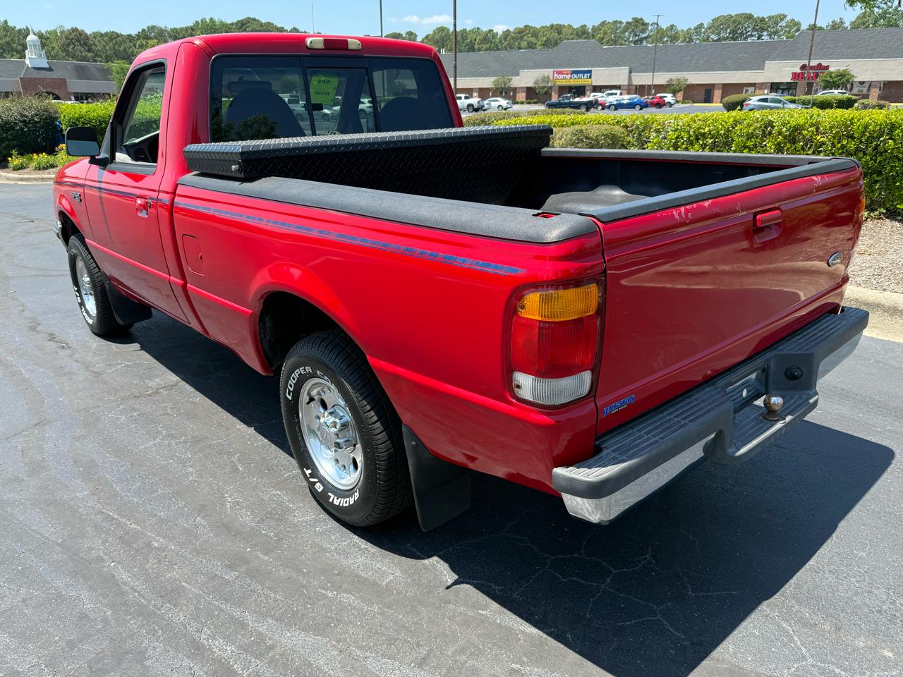 Ford Ranger Reg Cab 112" WB XLT 1998