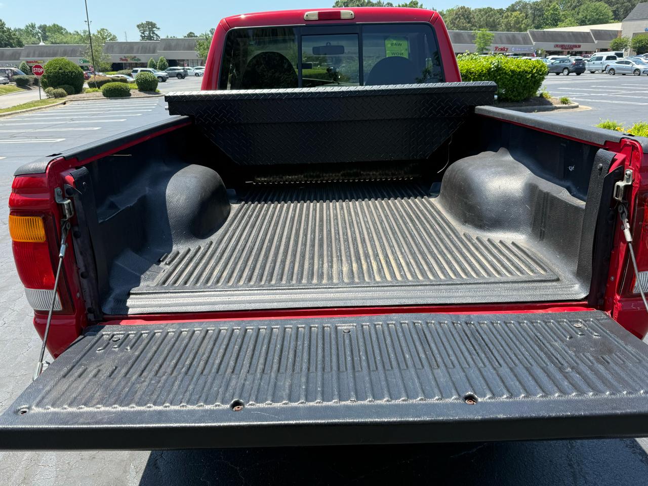 Ford Ranger Reg Cab 112" WB XLT 1998