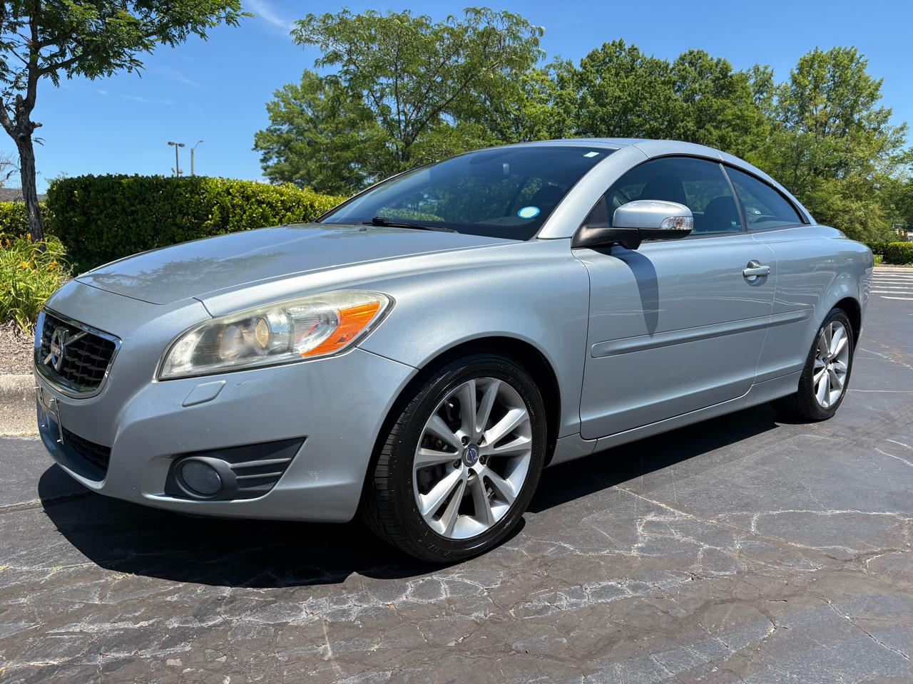 Volvo C70 2dr Conv Auto 2011