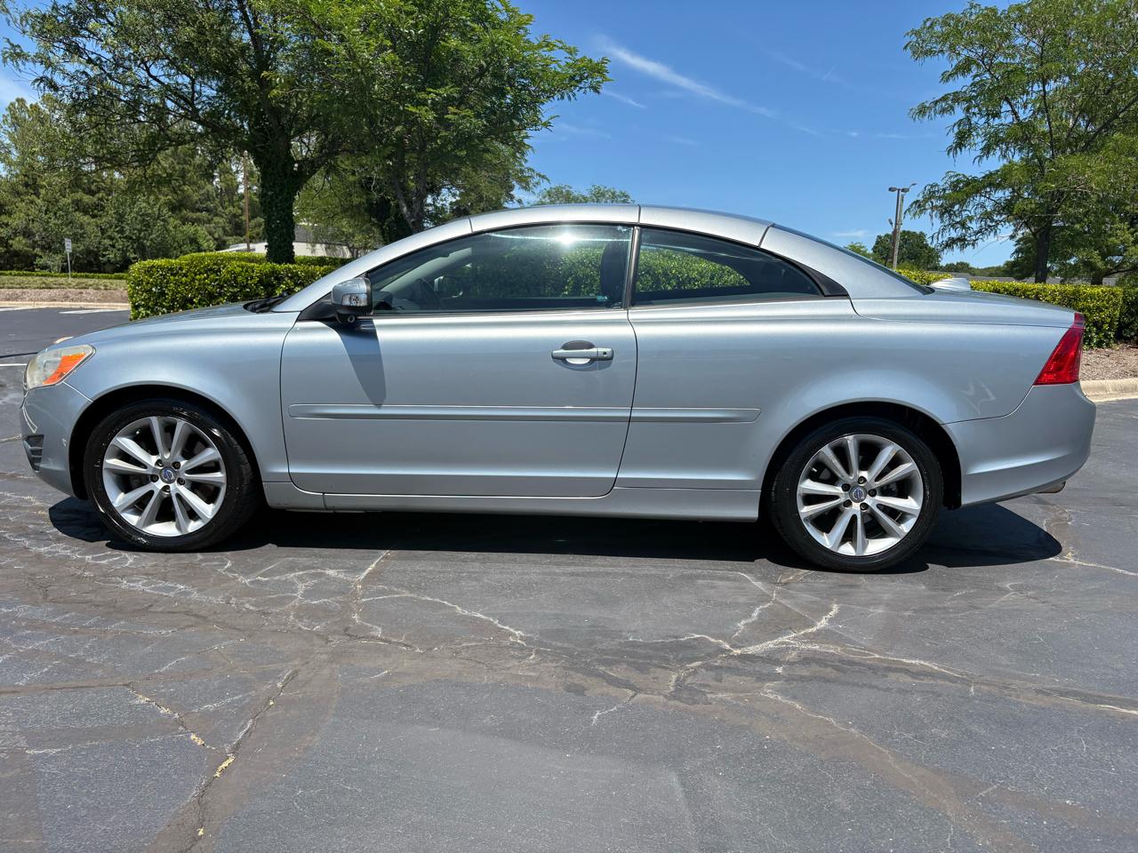 Volvo C70 2dr Conv Auto 2011