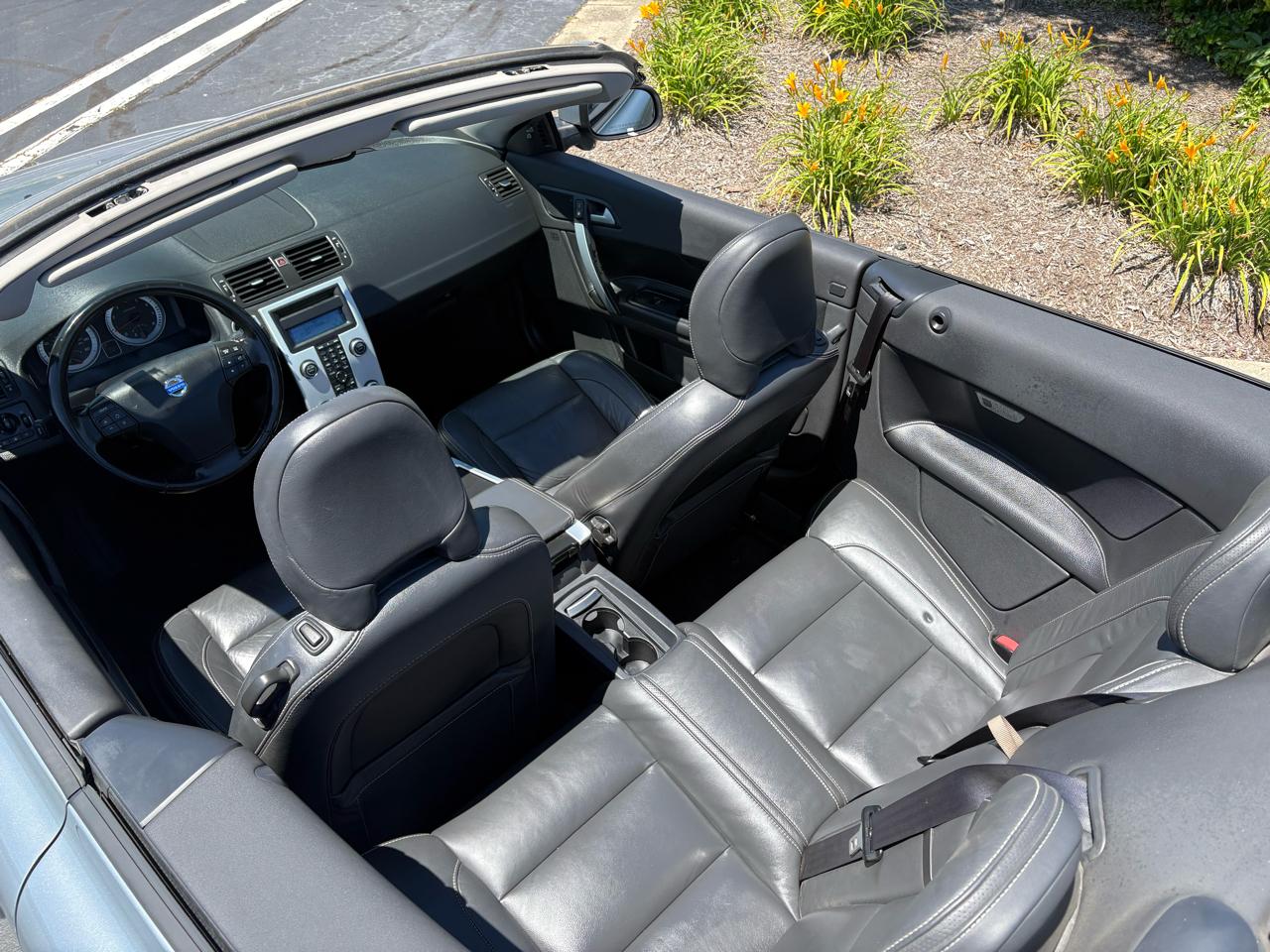 Volvo C70 2dr Conv Auto 2011
