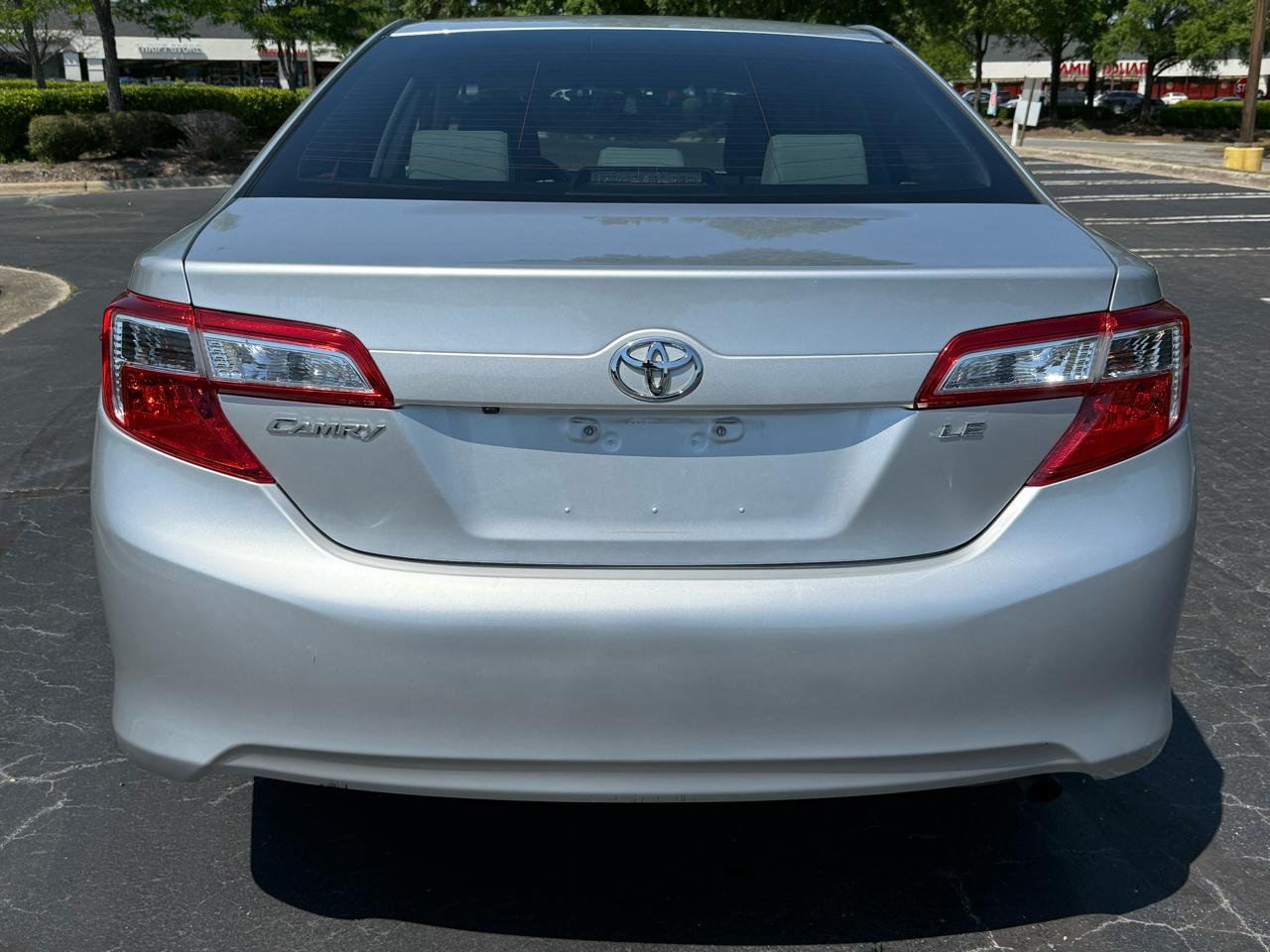 Toyota Camry 2014.5 4dr Sdn I4 Auto SE Sport (Natl) 2014