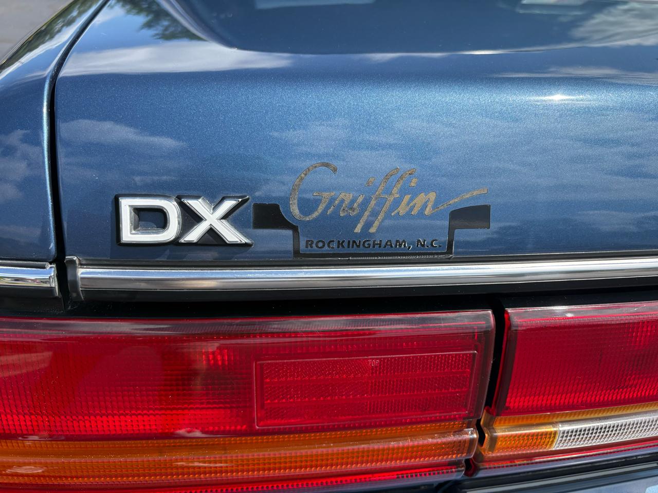 Toyota Camry 4dr Sedan DLX Auto 1991