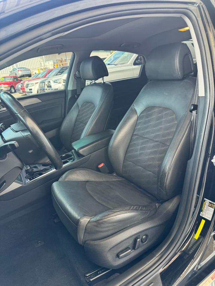 Hyundai Sonata Sport 2.4L 2017