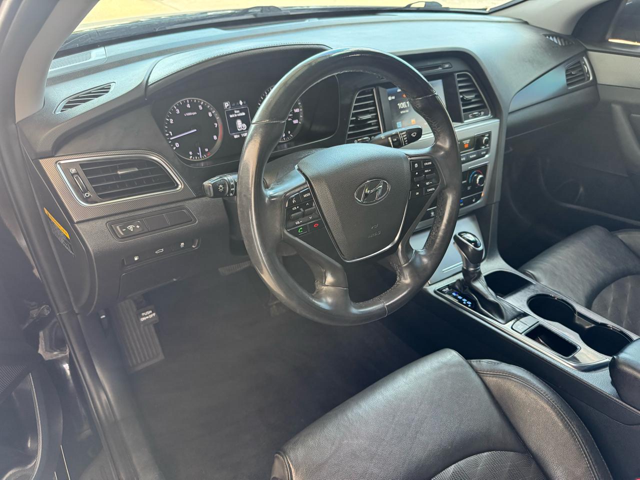 Hyundai Sonata Sport 2.4L 2017