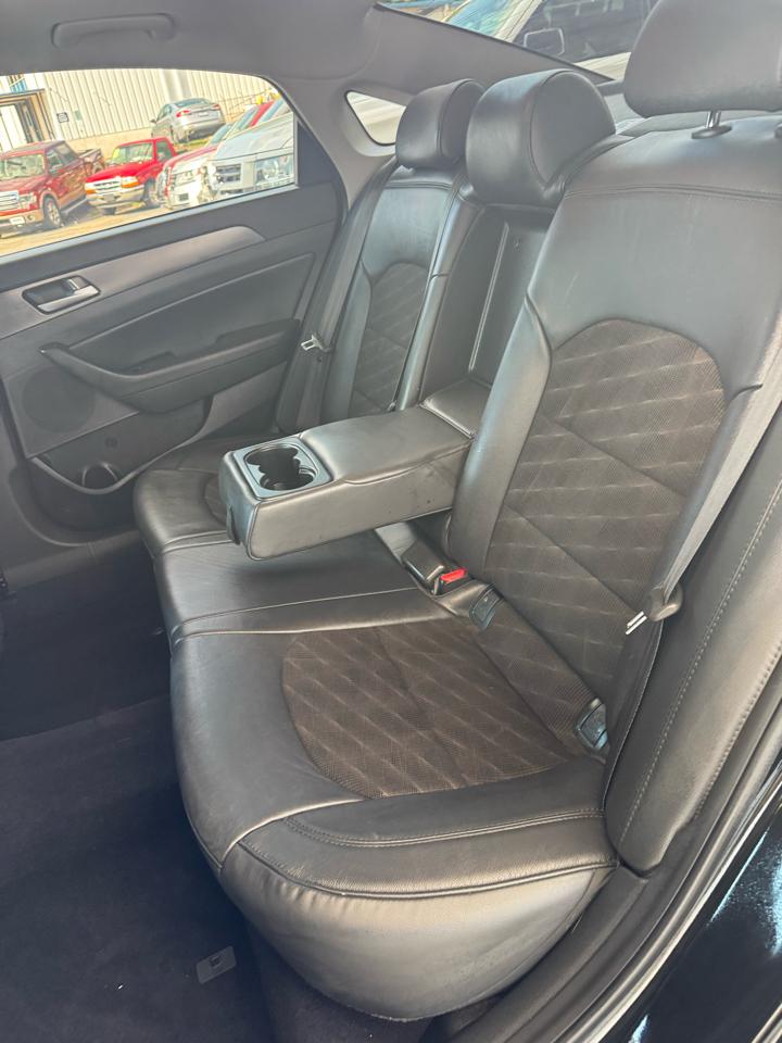Hyundai Sonata Sport 2.4L 2017