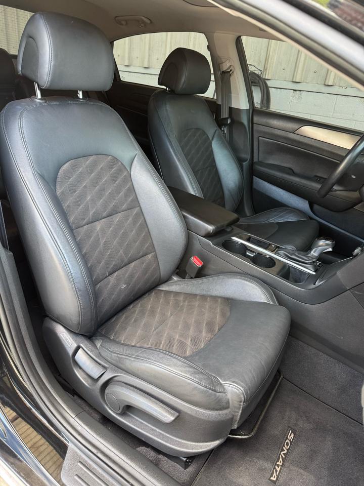 Hyundai Sonata Sport 2.4L 2017