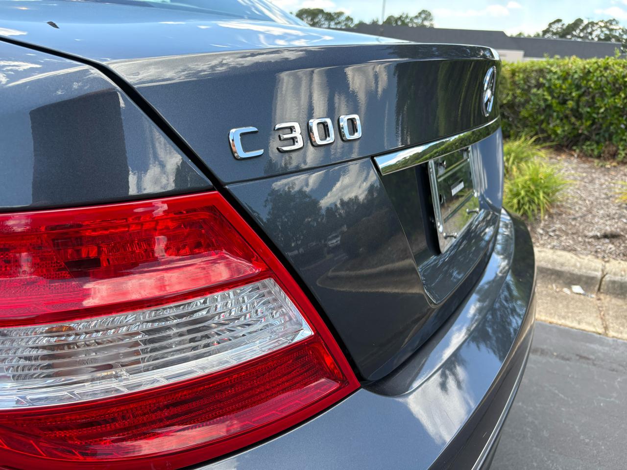Mercedes-Benz C-Class 4dr Sdn C 300 Sport RWD 2010