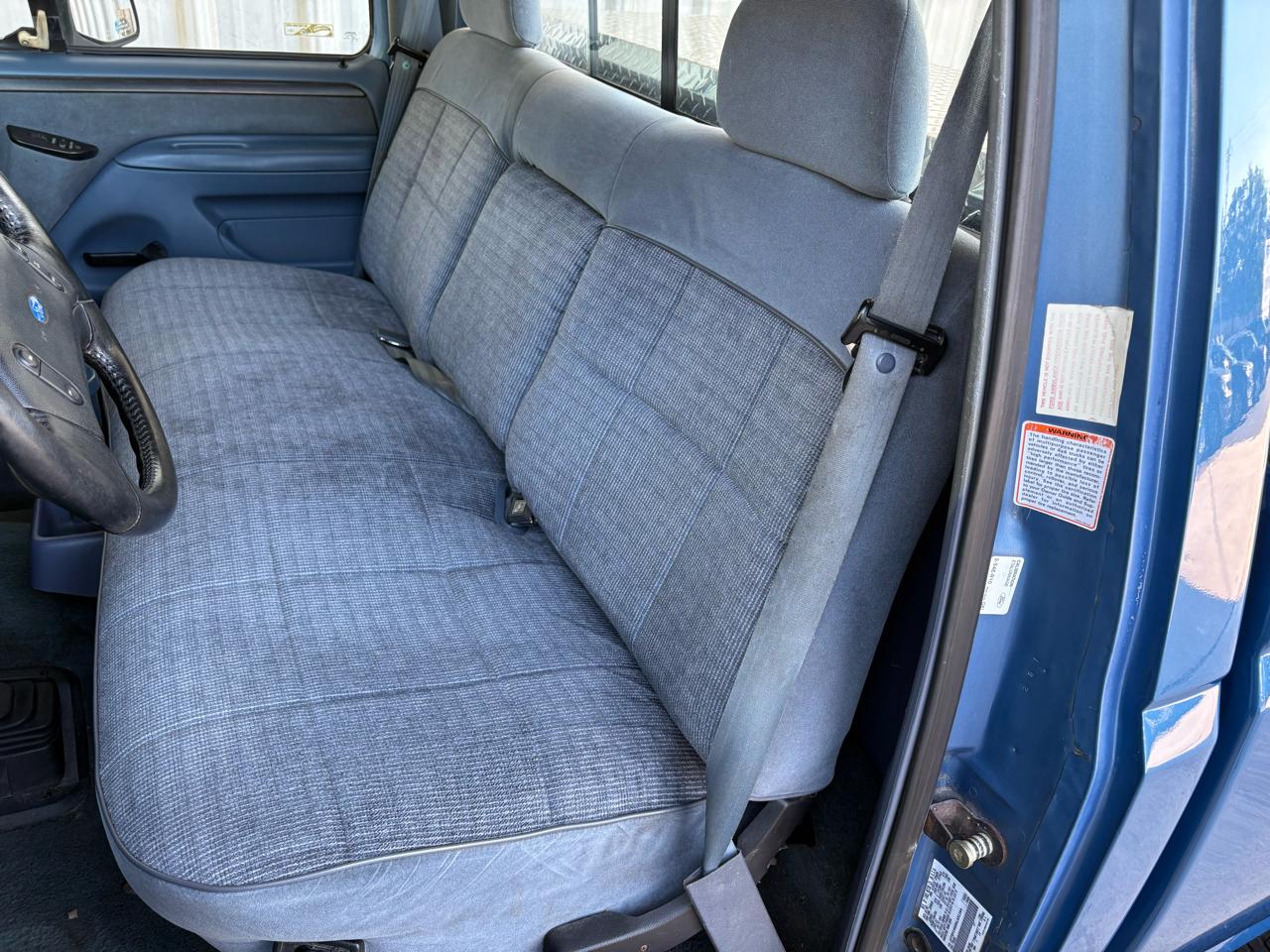 Ford F-150 Reg. Cab Short Bed 4WD 1992