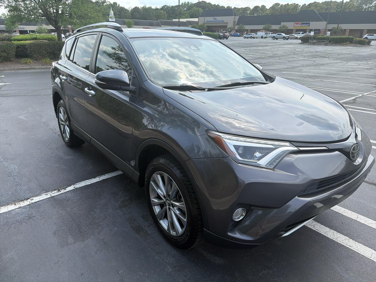 Toyota RAV4 FWD 4dr Limited (Natl) 2016