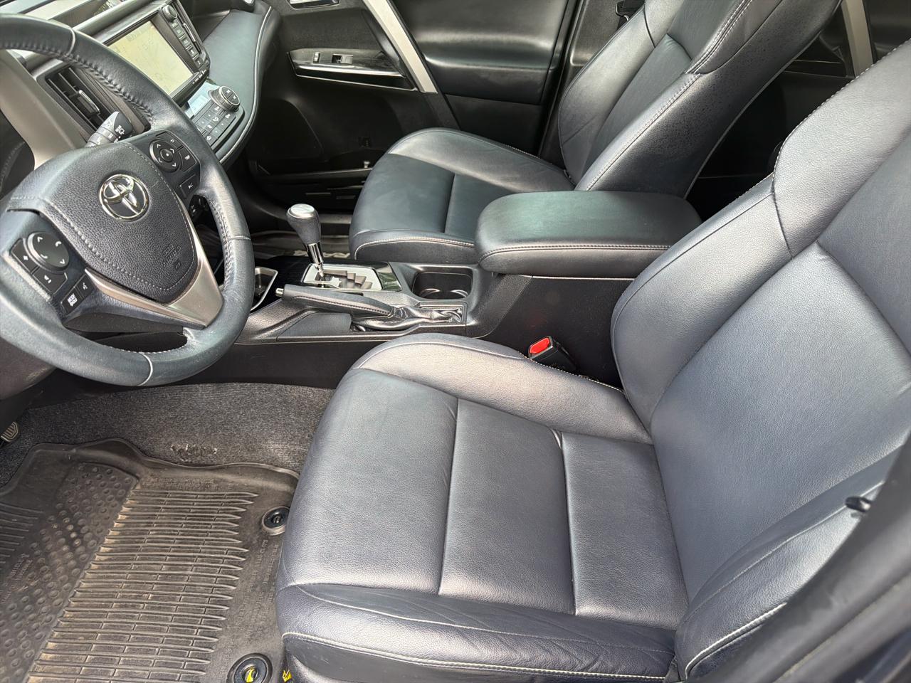 Toyota RAV4 FWD 4dr Limited (Natl) 2016