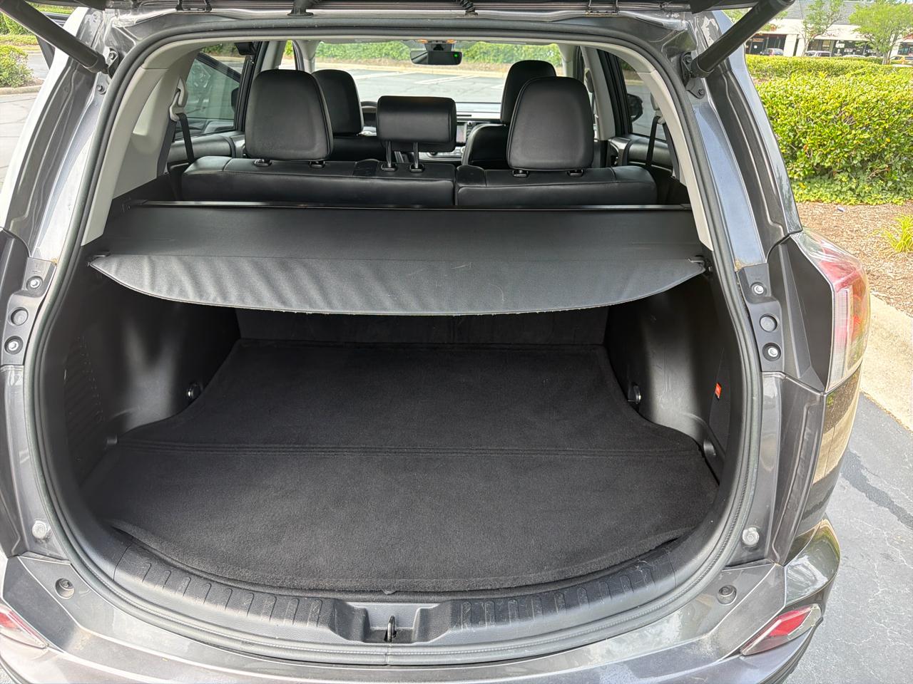 Toyota RAV4 FWD 4dr Limited (Natl) 2016