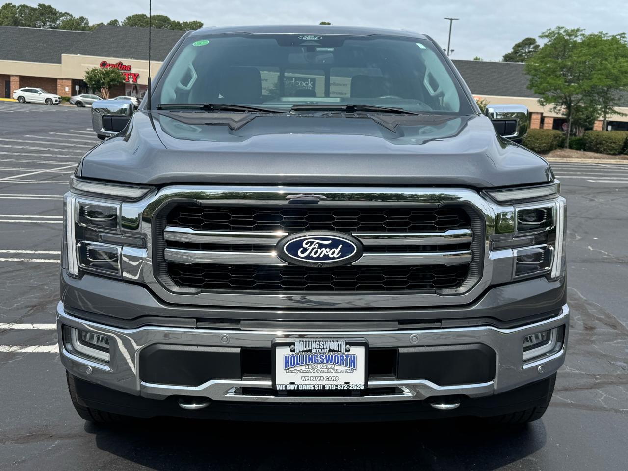 Ford F-150 4WD SuperCrew 139" Lariat 2024