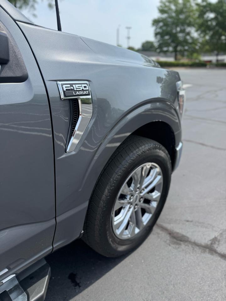 Ford F-150 4WD SuperCrew 139" Lariat 2024