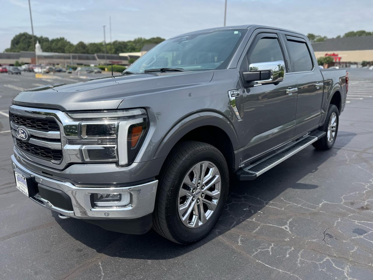 Ford F-150 4WD SuperCrew 139" Lariat 2024