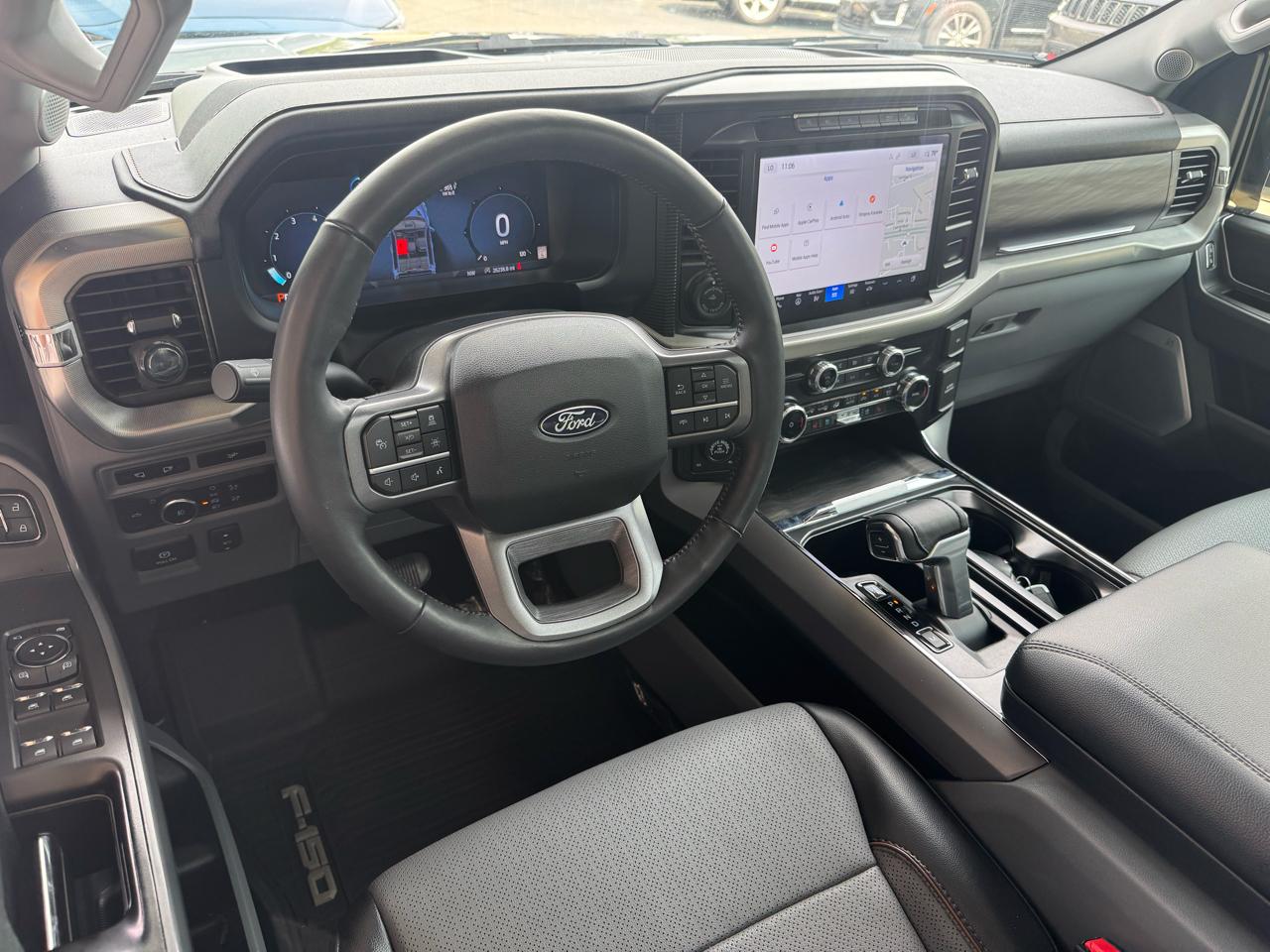 Ford F-150 4WD SuperCrew 139" Lariat 2024