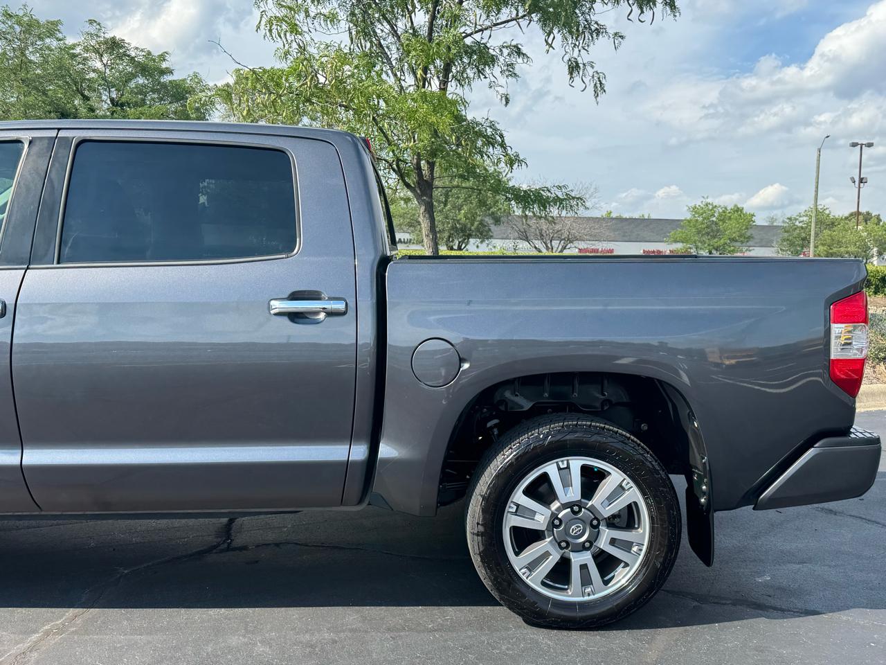 Toyota Tundra 4WD 1794 Edition CrewMax 5.5' Bed 5.7L FFV (Natl) 2018