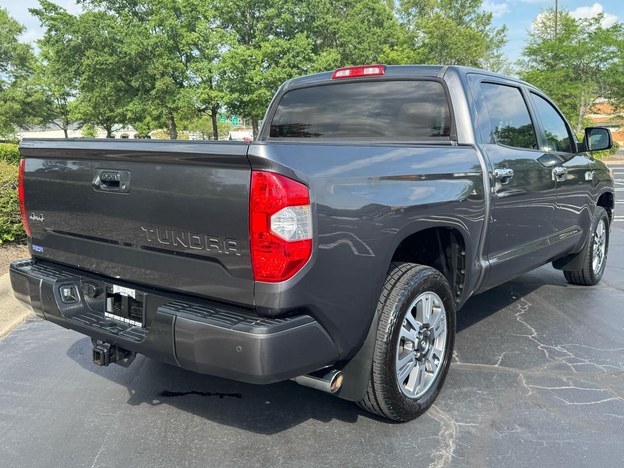 Toyota Tundra 4WD 1794 Edition CrewMax 5.5' Bed 5.7L FFV (Natl) 2018