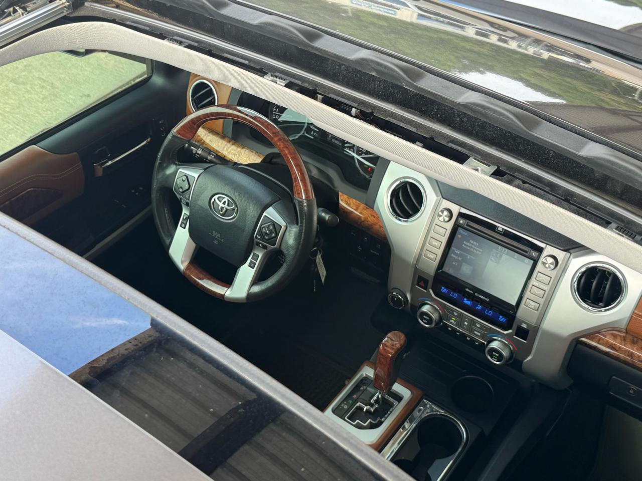Toyota Tundra 4WD 1794 Edition CrewMax 5.5' Bed 5.7L FFV (Natl) 2018