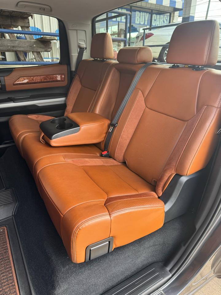 Toyota Tundra 4WD 1794 Edition CrewMax 5.5' Bed 5.7L FFV (Natl) 2018