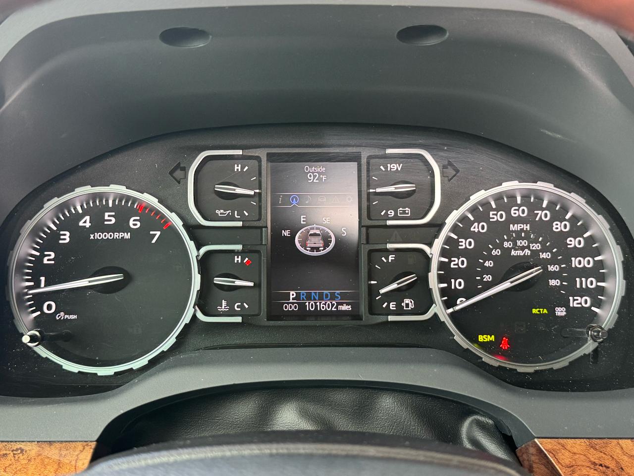 Toyota Tundra 4WD 1794 Edition CrewMax 5.5' Bed 5.7L FFV (Natl) 2018