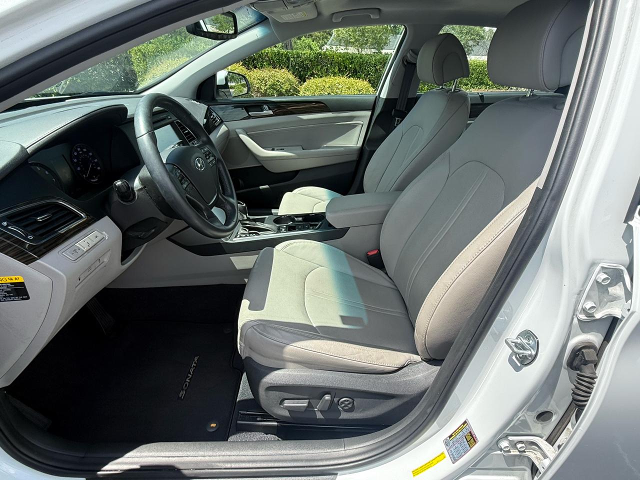 Hyundai Sonata Limited 2.4L 2017