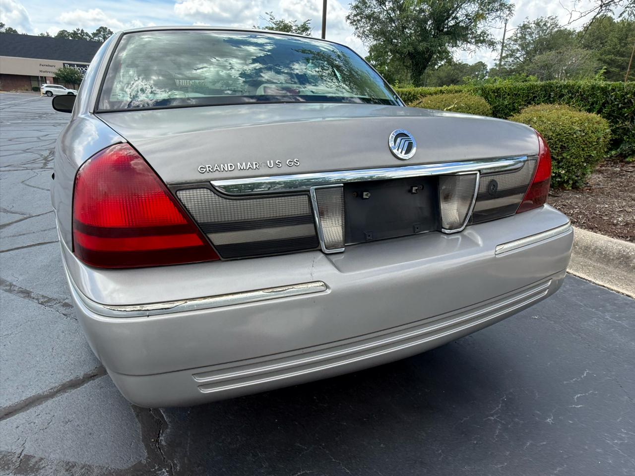 Mercury Grand Marquis 4dr Sdn GS 2008