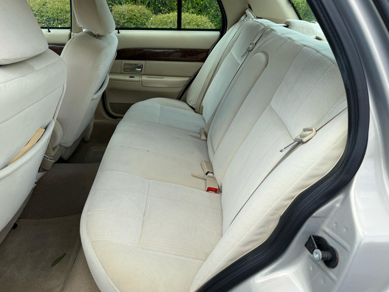 Mercury Grand Marquis 4dr Sdn GS 2008