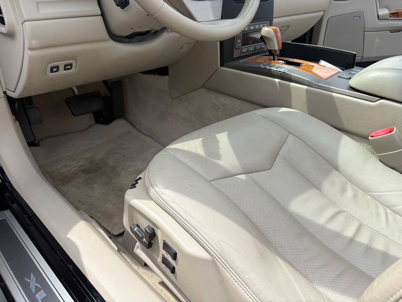 Cadillac XLR 2dr Convertible 2005