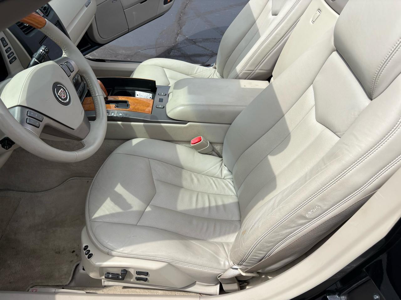 Cadillac XLR 2dr Convertible 2005