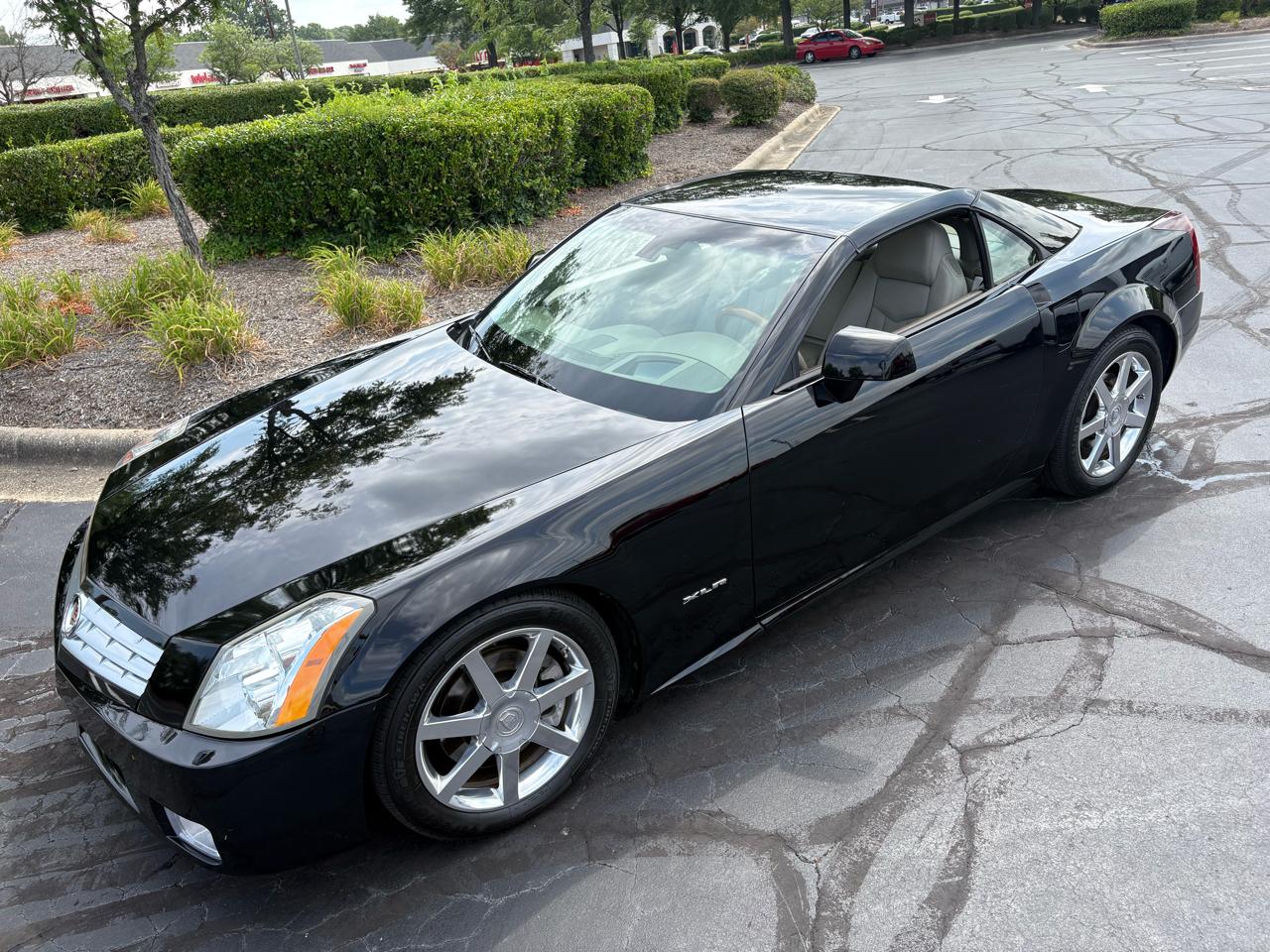 Cadillac XLR 2dr Convertible 2005