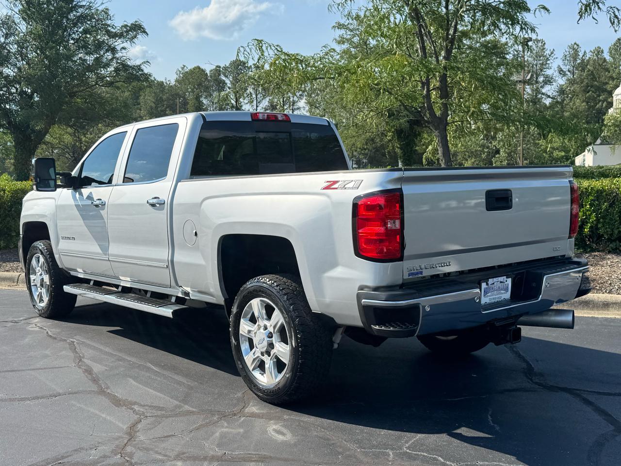 Chevrolet Silverado 2500HD 4WD Crew Cab 153.7" LTZ 2019