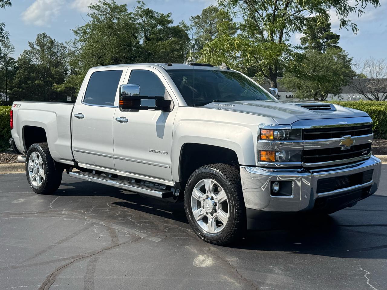 Chevrolet Silverado 2500HD 4WD Crew Cab 153.7" LTZ 2019