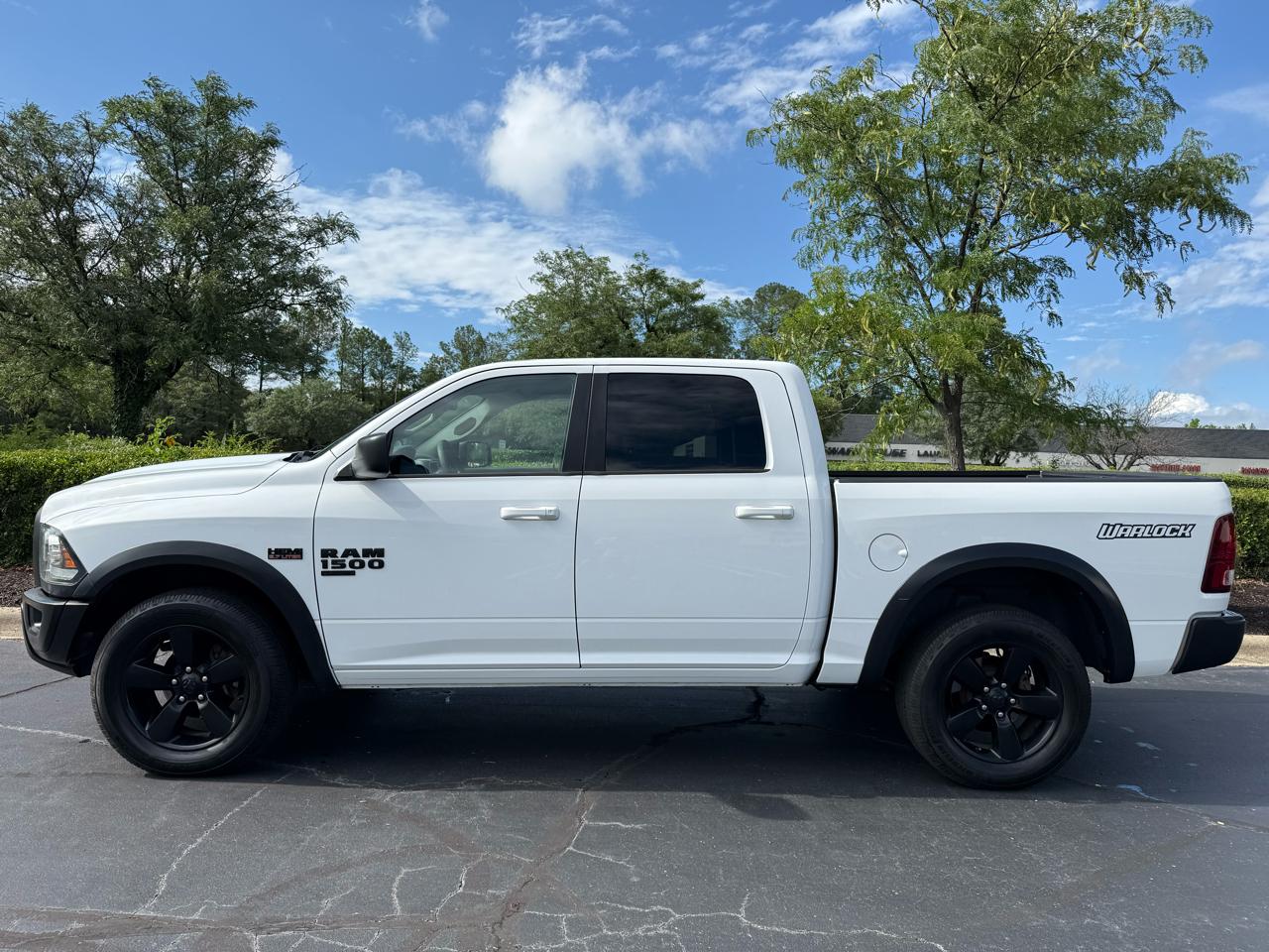 RAM 1500 Classic Warlock 4x4 Crew Cab 5'7" Box 2019
