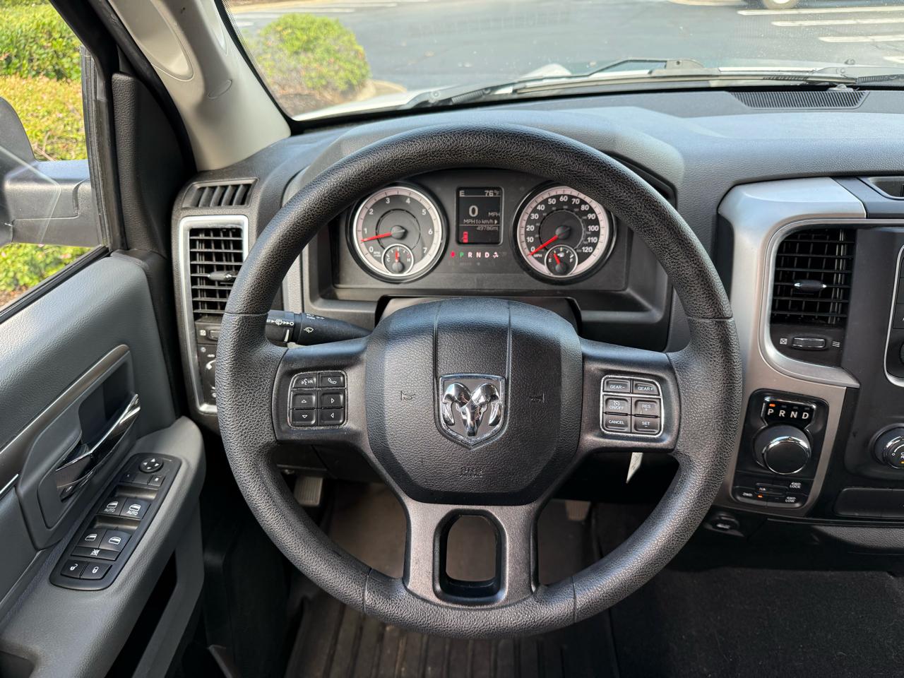 RAM 1500 Classic Warlock 4x4 Crew Cab 5'7" Box 2019