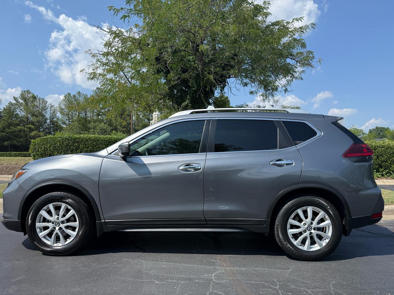 Nissan Rogue FWD SV 2020