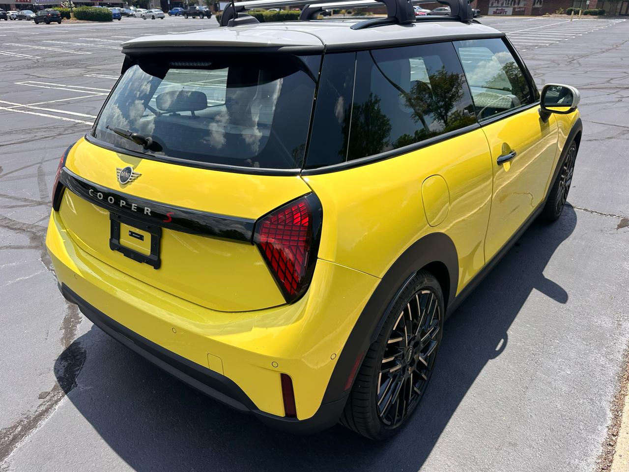 MINI Cooper S Signature 2 Door Hatchback 2025