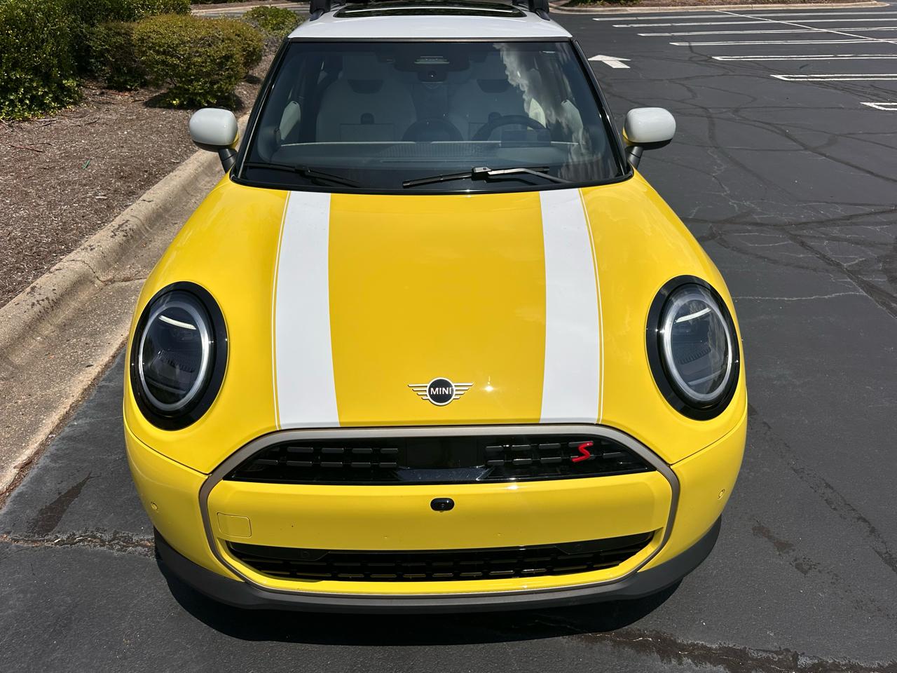MINI Cooper S Signature 2 Door Hatchback 2025
