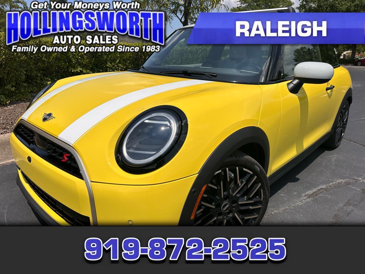 2025 MINI Cooper S Signature 2 Door Hatchback