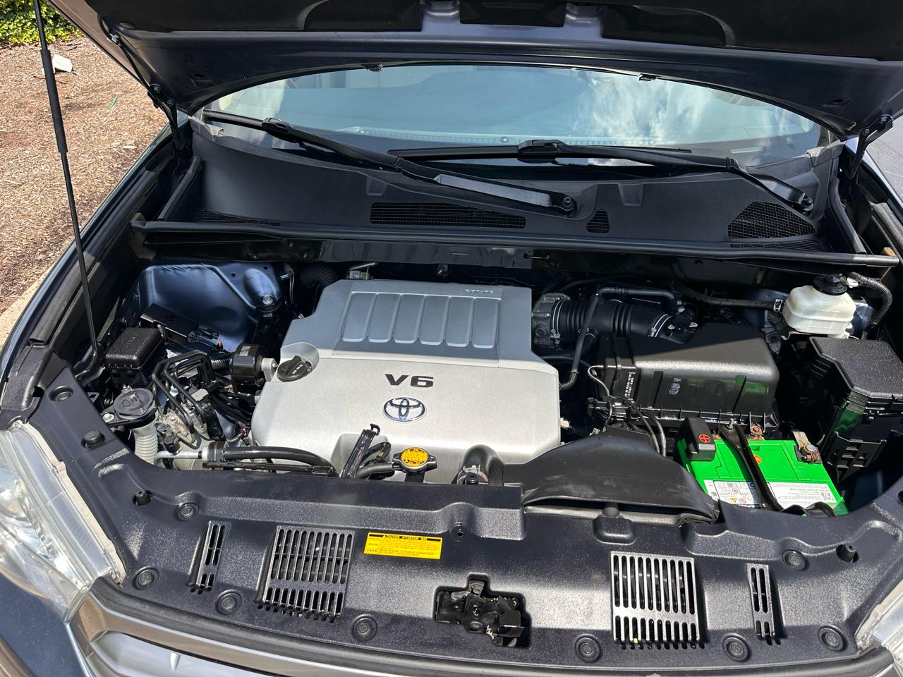 Toyota Highlander Limited V6 4WD 2013