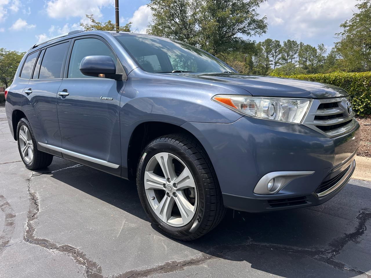 Toyota Highlander Limited V6 4WD 2013