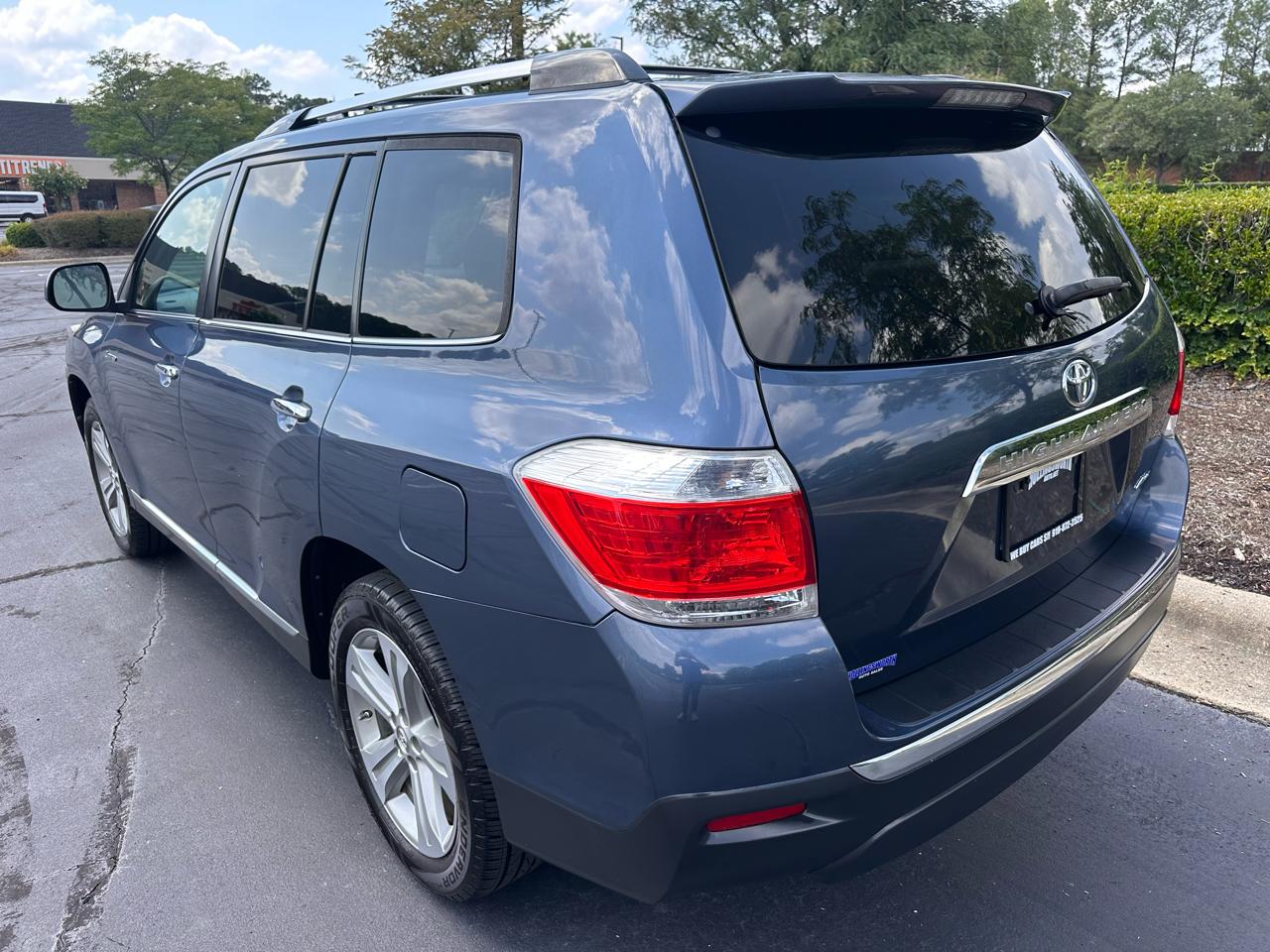 Toyota Highlander Limited V6 4WD 2013