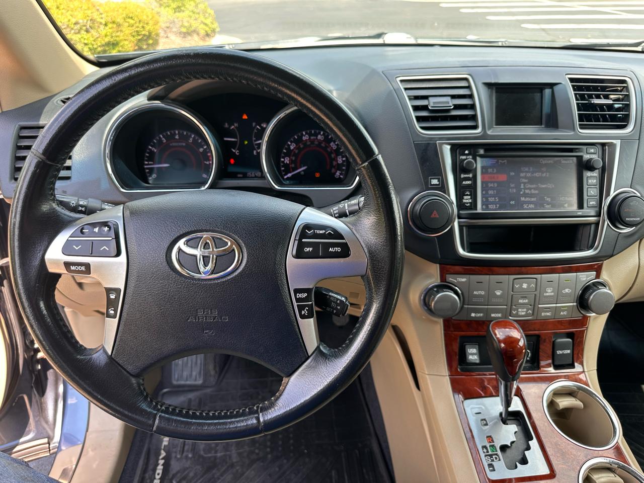 Toyota Highlander Limited V6 4WD 2013