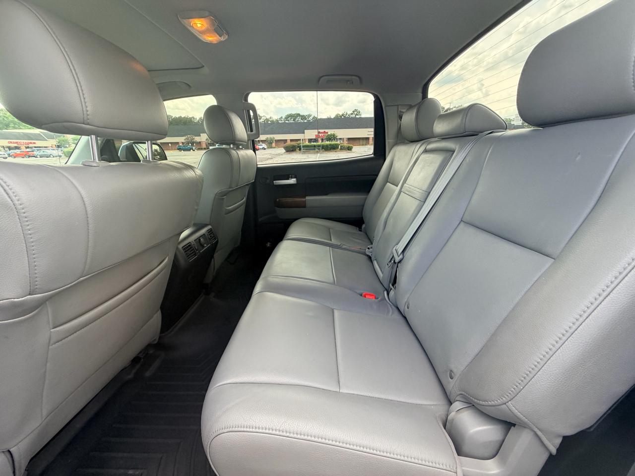 Toyota Tundra 4WD Truck CrewMax 5.7L FFV V8 6-Spd AT LTD (Natl) 2011