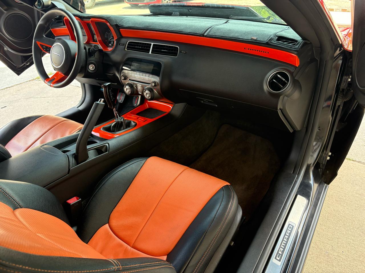 Chevrolet Camaro 1LT 2011