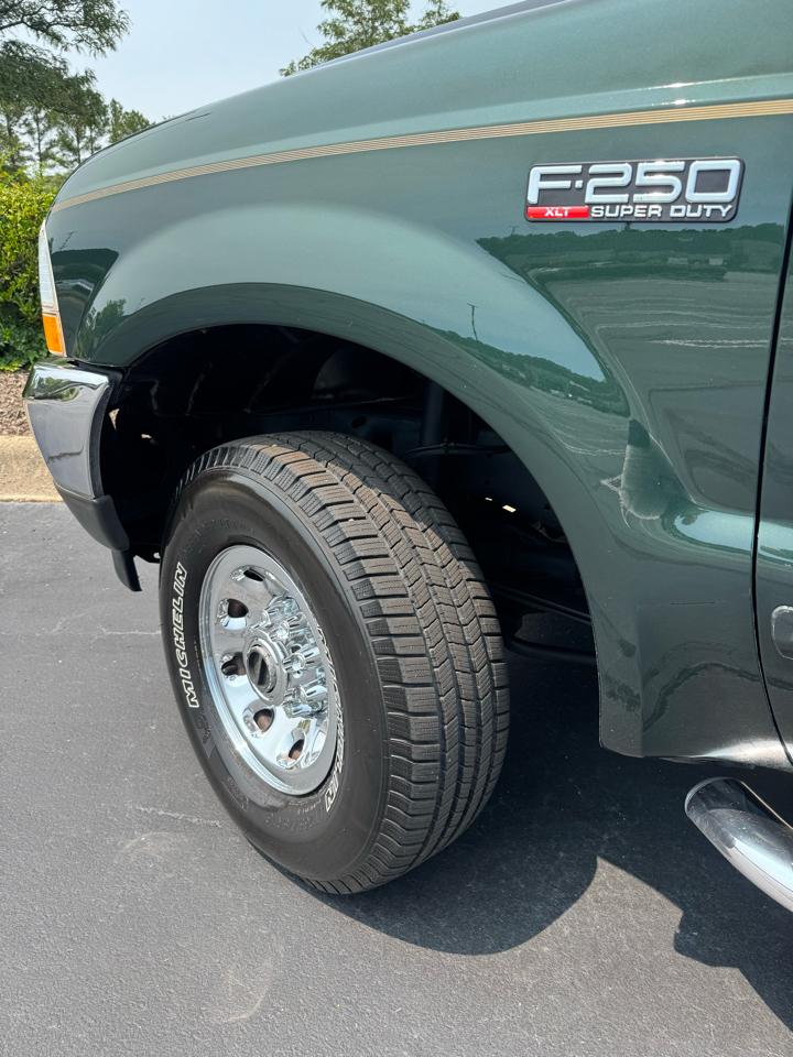 Ford Super Duty F-250 Supercab 142" Lariat 4WD 2003