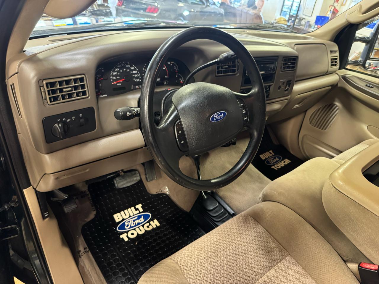 Ford Super Duty F-250 Supercab 142" Lariat 4WD 2003